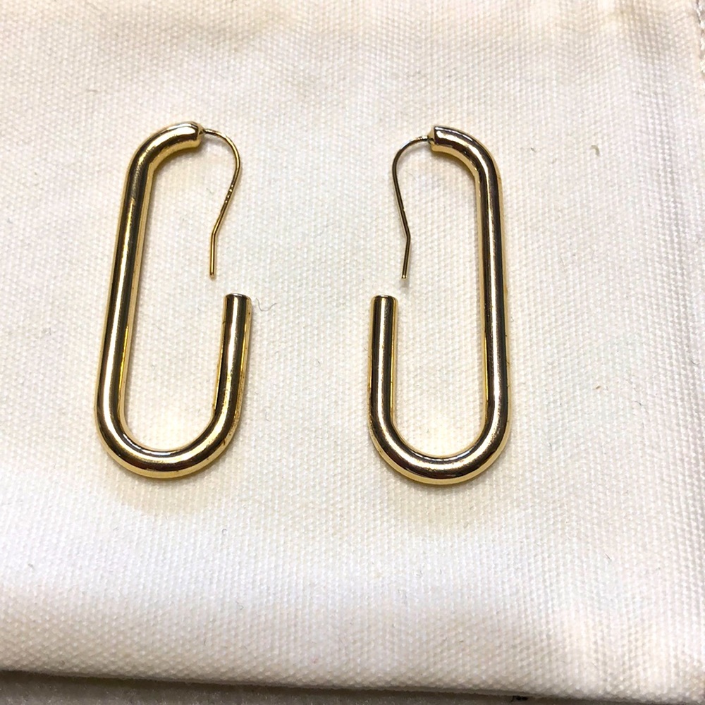 Earings